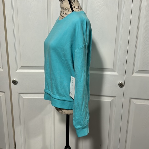 Women's Athleta Sundown Sweatshirt 2.0 in "Gulf Green" - Picture 6 of 8